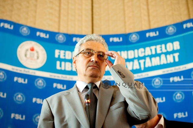 Simion Hăncescu: Profesorii au nevoie de respect, nu de promisiuni, iar elevii de o școală modernă
