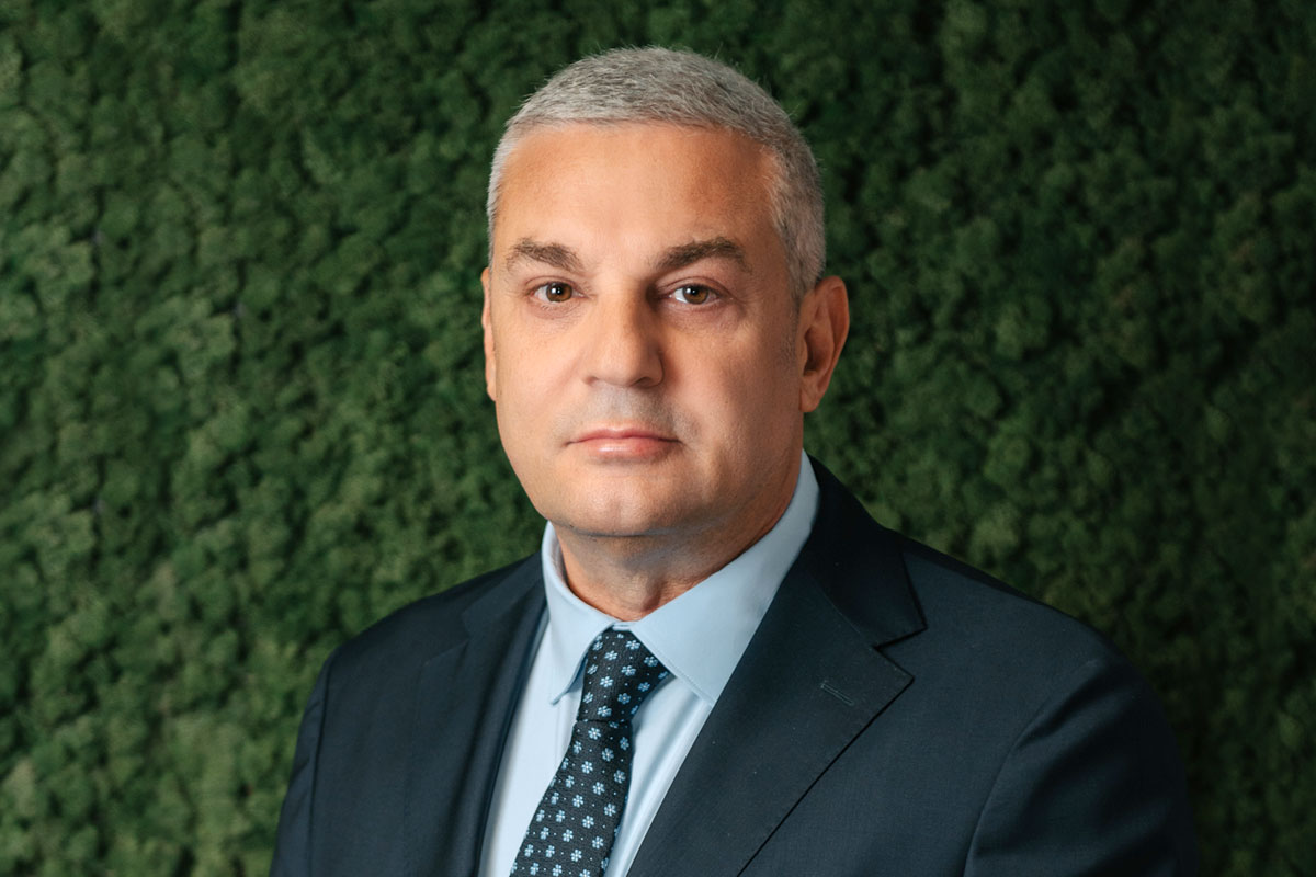 Summit la Palatul Parlamentului: România are nevoie de fonduri europene pentru locuințe accesibile