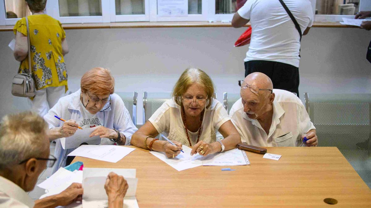 Cumulul pensiei cu salariul: reguli și excepții pentru diferite tipuri de drepturi de pensionare