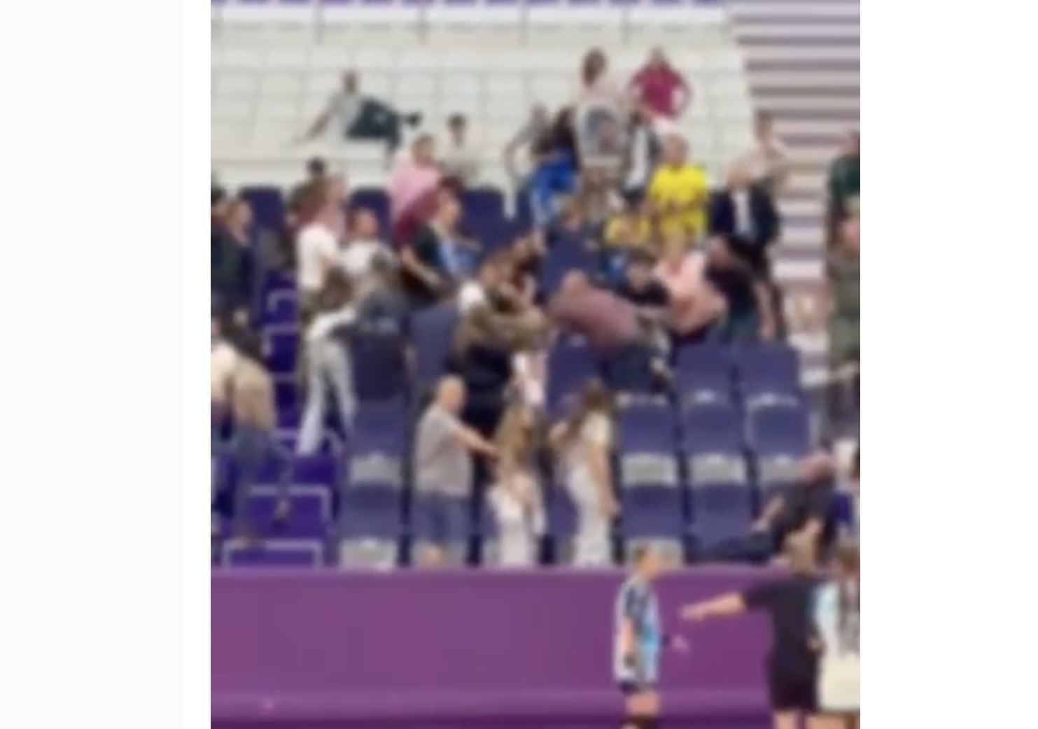 Bătăi între părinți la un meci de handbal din Timișoara: un bărbat a fost reținut de poliție