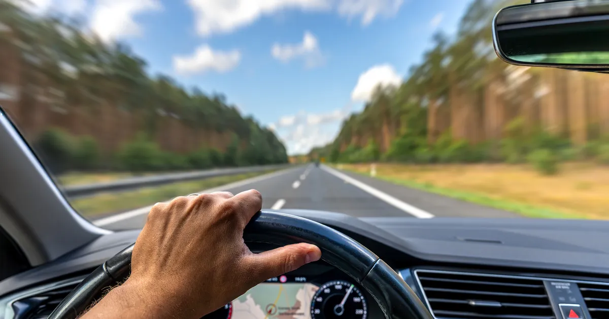 Explicația pentru care viteza de 135 km/h pe autostradă nu atrage sancțiuni de la radar