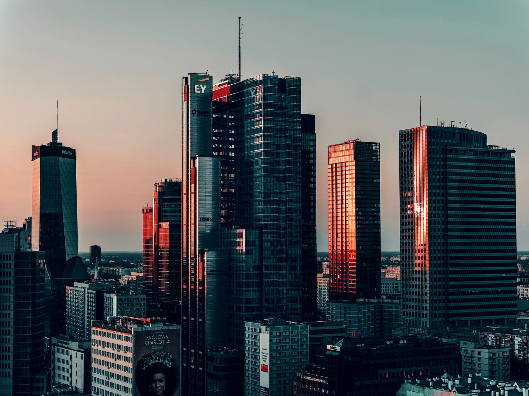 Ratingul suveran al României a fost menținut la nivelul investment grade de către Standard & Poor’s