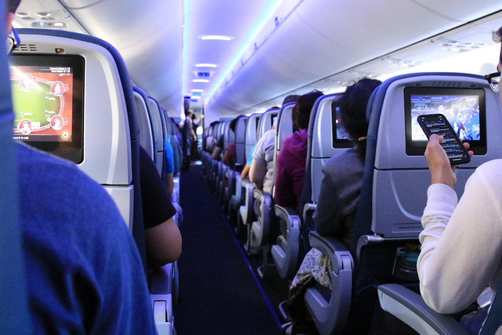 Probleme la rezervările TAROM: locurile afișate online pot fi eronate