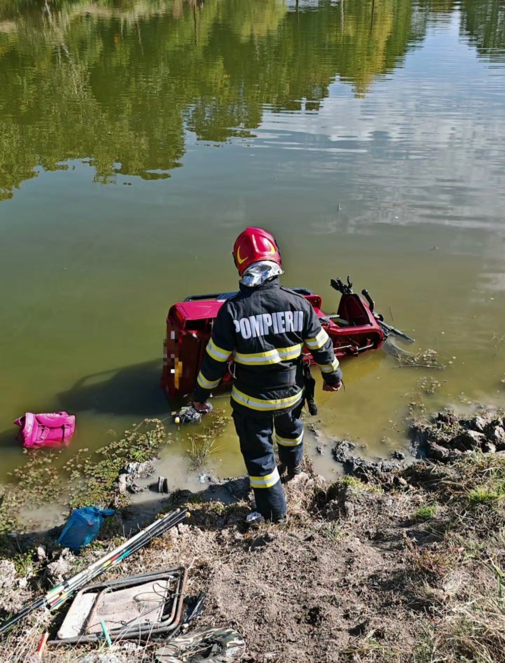 Accident cu o tricicletă electrică în Giurgiu: doi pensionari au ajuns la spitalul din București