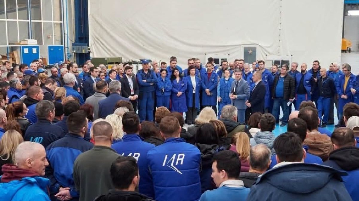 Indemnizațiile membrilor Consiliului de Administrație de la IAR Brașov au crescut de patru ori