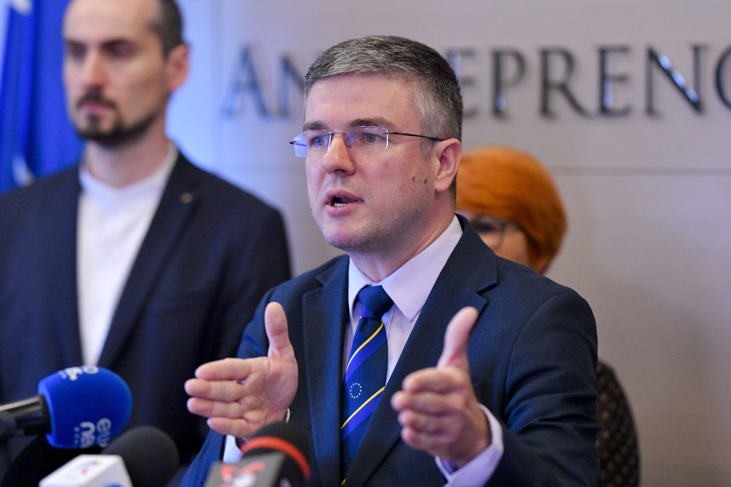 Indemnizațiile membrilor Consiliului de Administrație de la IAR Brașov cresc de peste patru ori