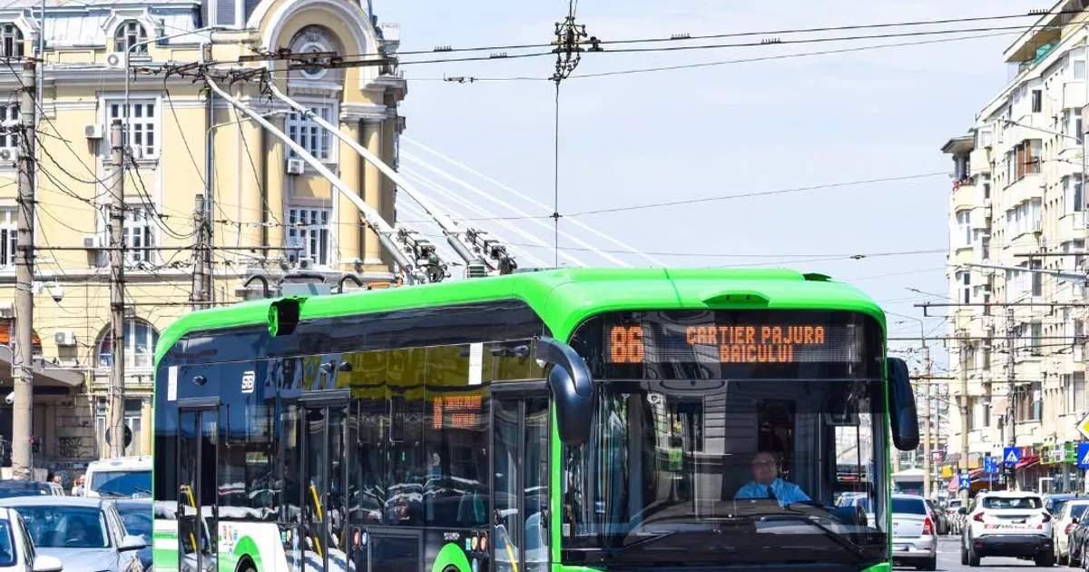 Bucureștiul va investi 87,4 milioane de euro în transportul public: achiziții masive de vehicule noi