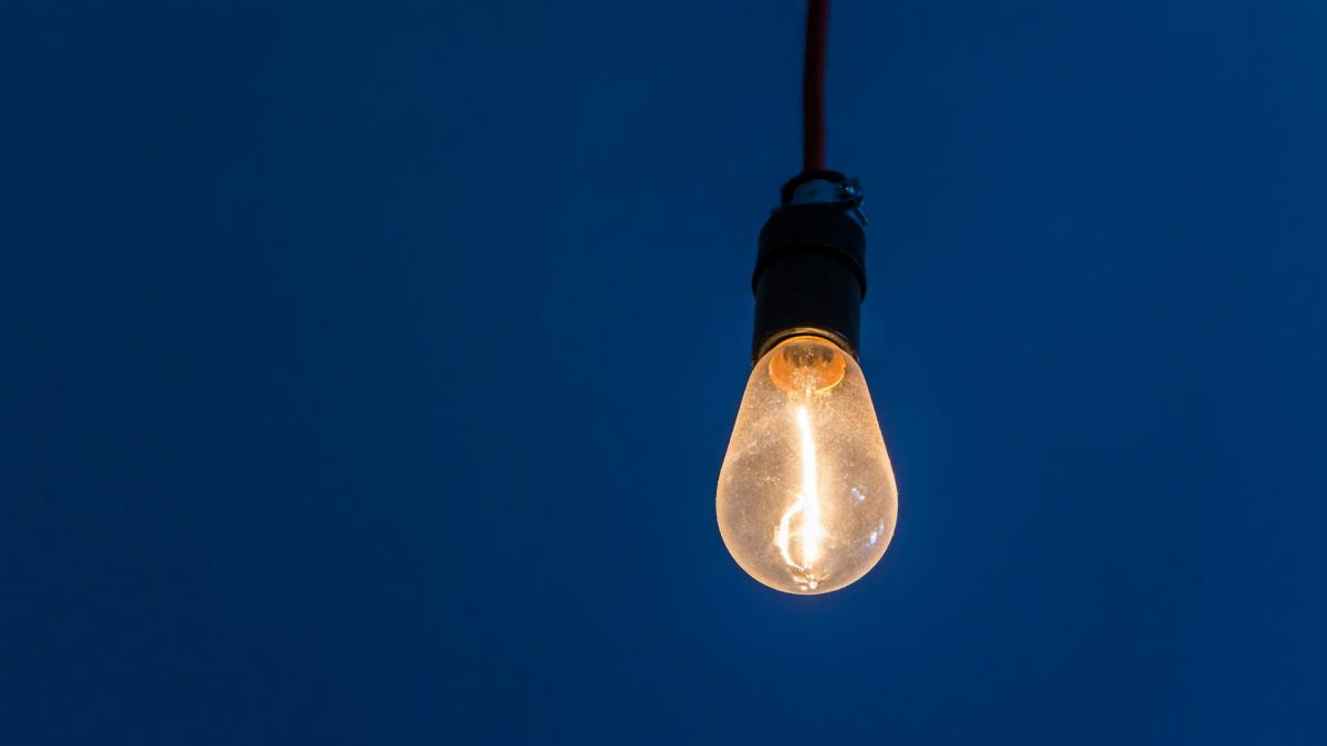 Sistemul energetic din România este sub presiune: Scade producția și cresc importurile de electricitate