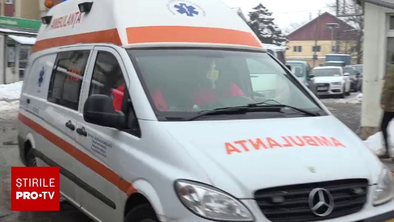 Serviciile de ambulanță din 17 județe se confruntă cu lipsa finanțării pentru luna septembrie