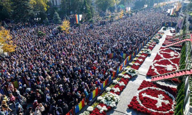 Iași se pregătește pentru pelerinajul Sfânta Parascheva. Sunt așteptați 300.000 de oameni