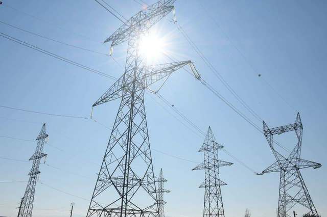 ANRE introduce sistem de culori pentru furnizorii de energie, bazat pe gestionarea reclamațiilor