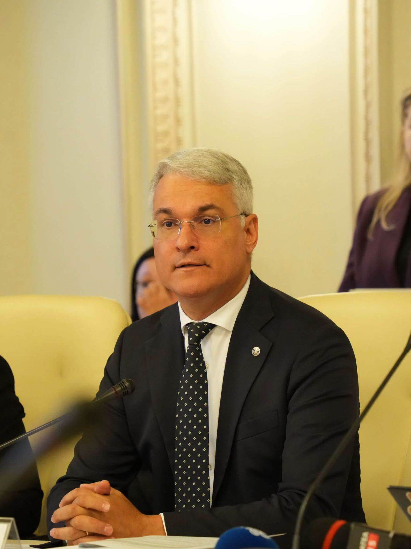 Dragoș Pîslaru răspunde criticilor PSD privind guvernarea condusă de Ilie Bolojan