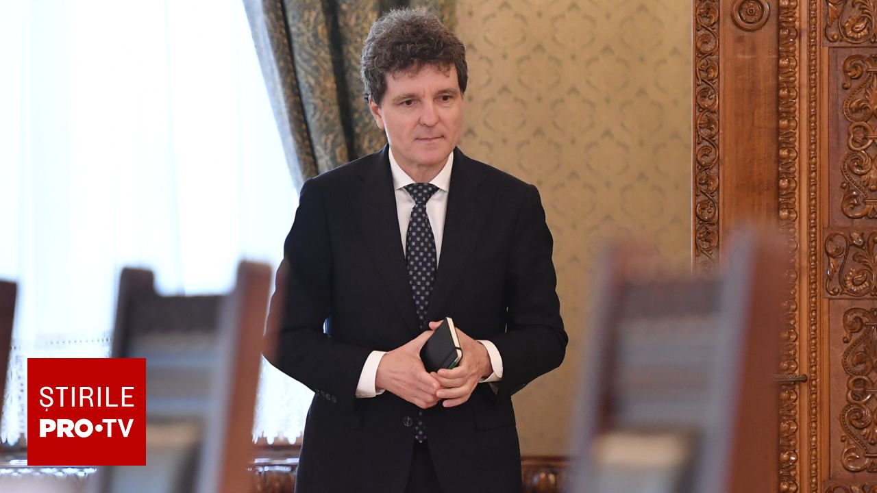Nicușor Dan ar putea desemna direct noul premier, în contextul deplasărilor externe