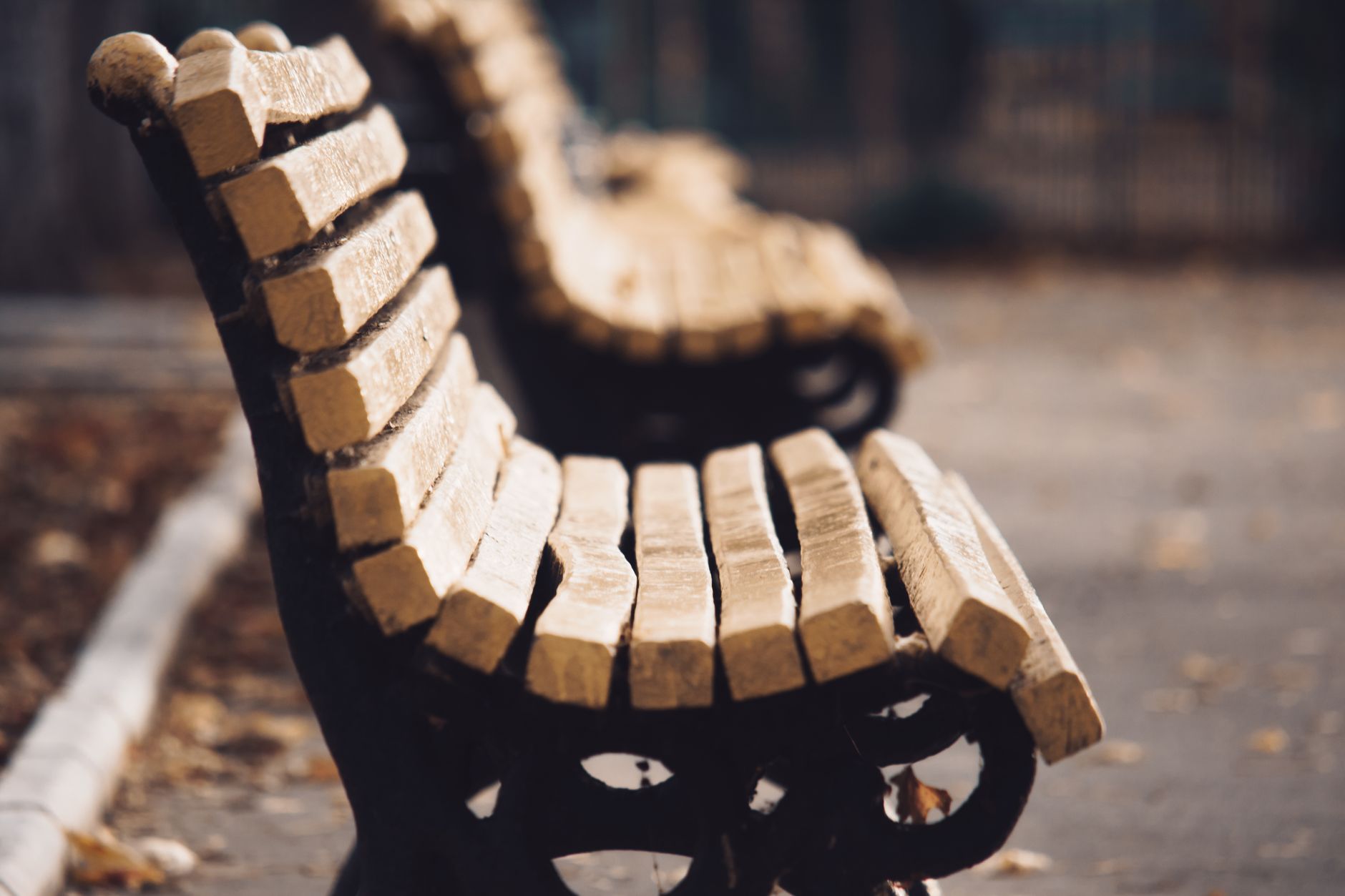 Adolescent de 15 ani, înjunghiat în umăr într-un parc din Sfântu Gheorghe. Agresorul a fost reținut