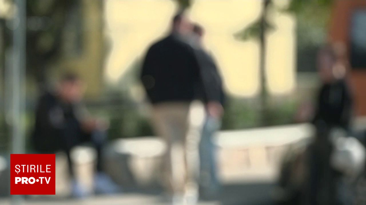 Un elev de 15 ani a fost înjunghiat lângă un liceu din Sfântu Gheorghe