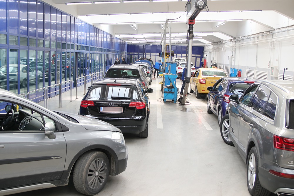 Avertisment de la RAR: Șoferii pot fi păcăliți de site-uri care cer taxe pentru programări