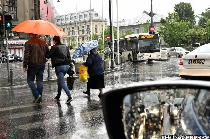 Alertă cod galben pentru ploi abundente în București și în sudul țării, începând de luni
