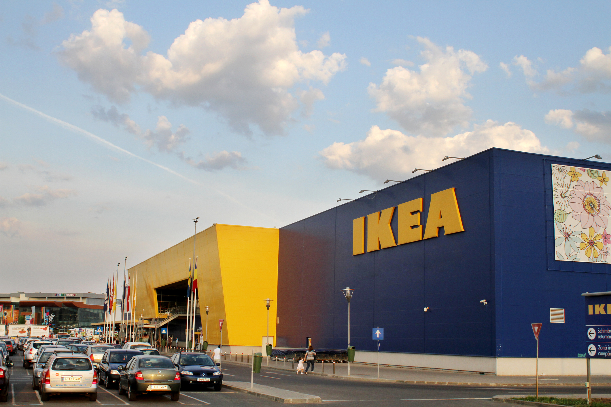 IKEA introduce reduceri de până la 25% pentru achizițiile din magazinele fizice