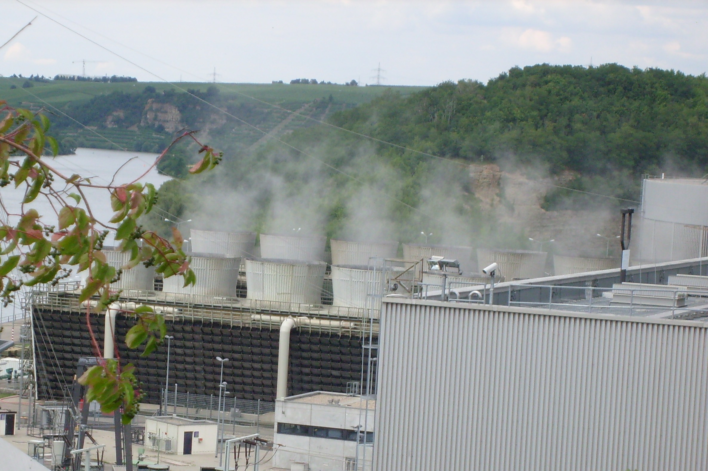Nuclearelectrica confirmă siguranța reactoarelor de la Cernavodă în contextul oprimirii unităților