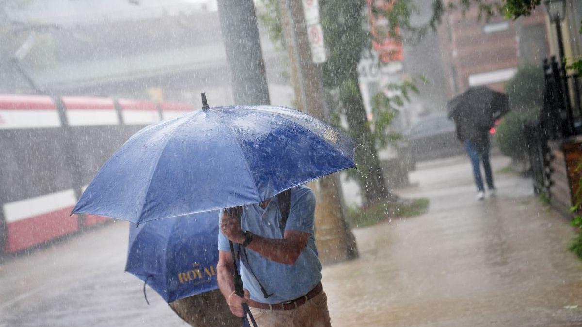Bucureștiul intră sub Cod galben de ploi și temperaturi scăzute începând de luni