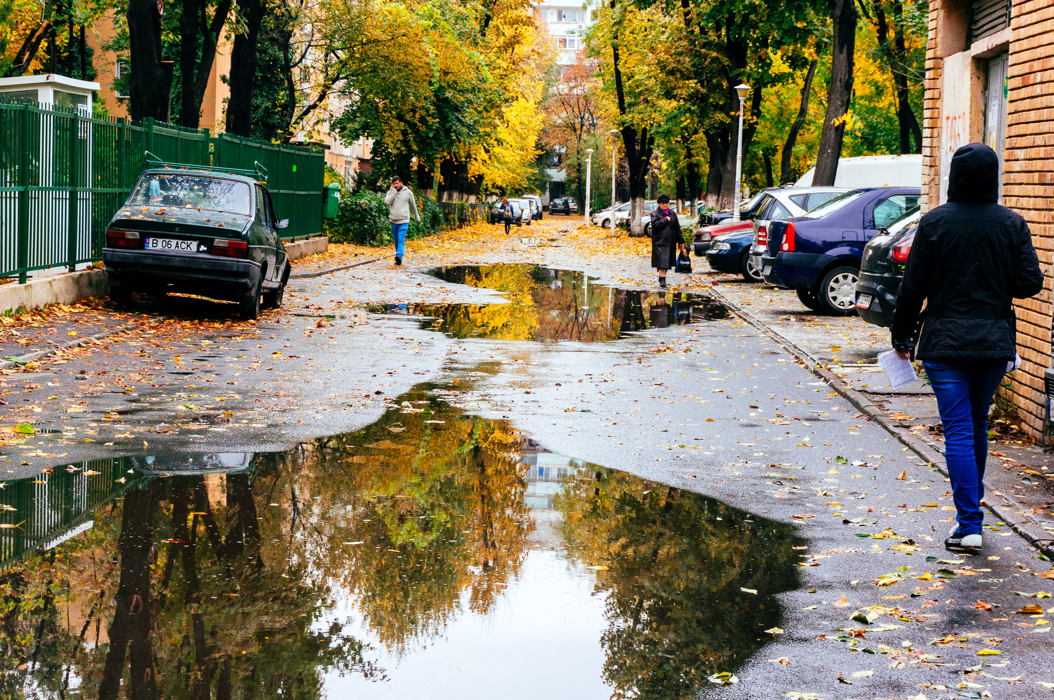 Schimbare bruscă de temperatură în București: temperaturile vor scădea semnificativ de luni