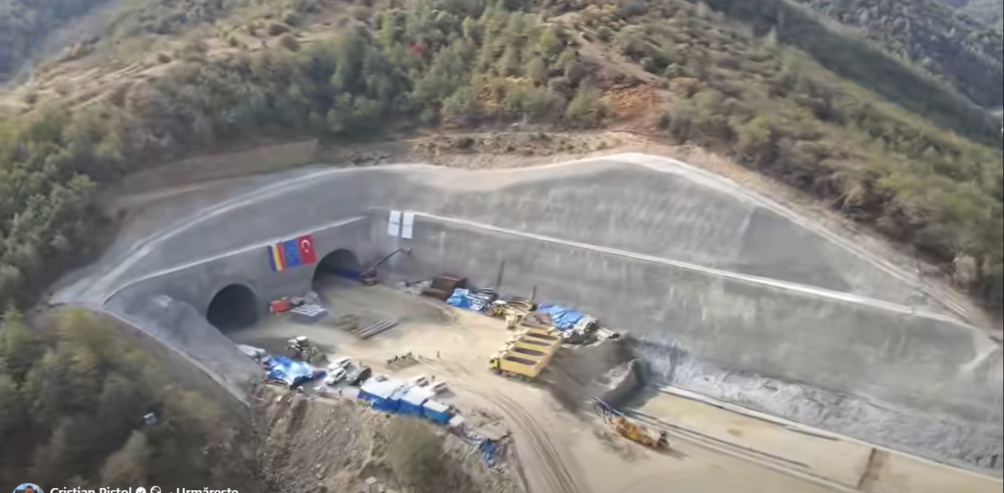 A doua galerie a tunelului Boița 1 de pe Autostrada Sibiu – Pitești a fost străpunsă