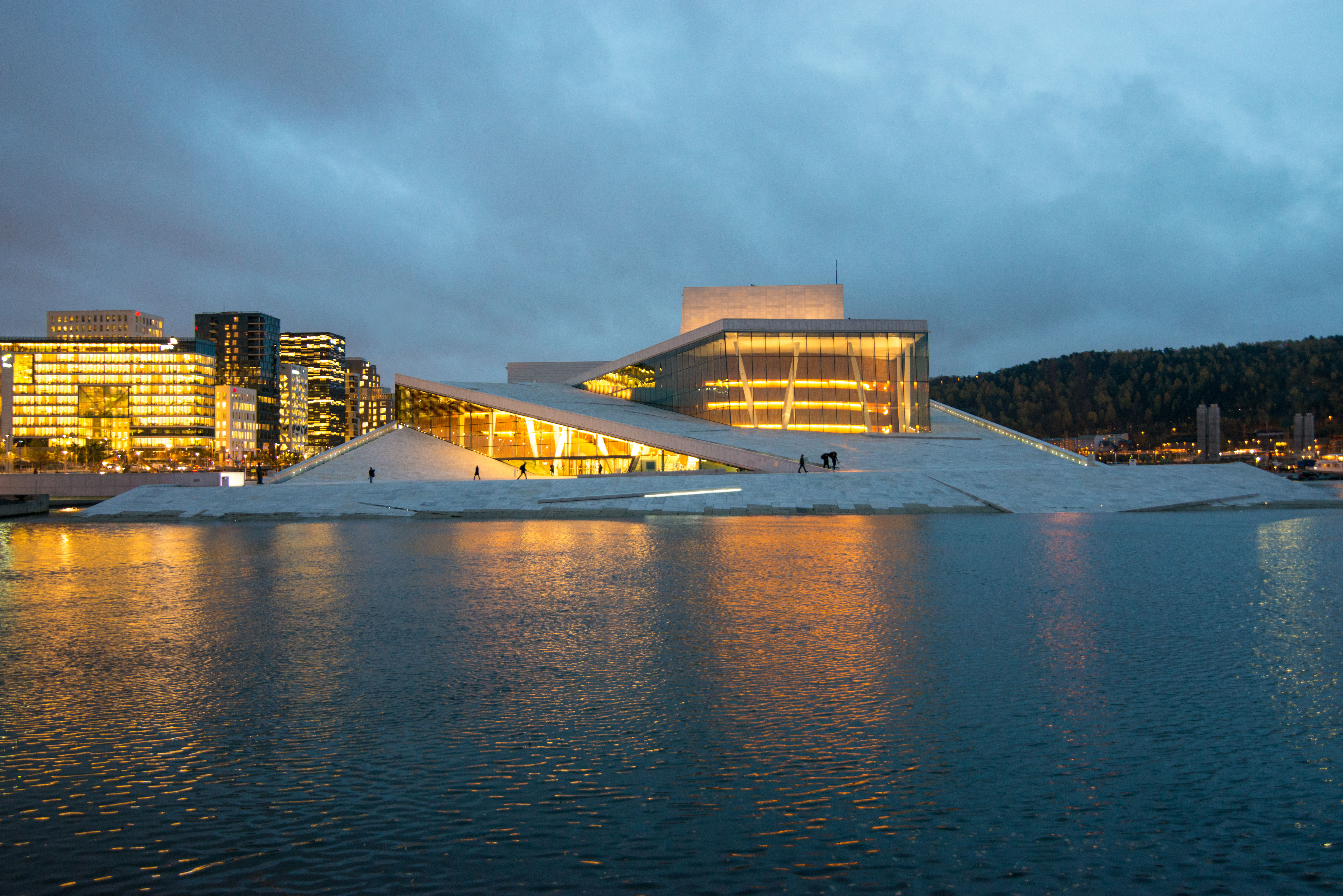 Luca Niculescu solicită partidelor o înțelegere politică pentru a asigura un guvern capabil să guverneze