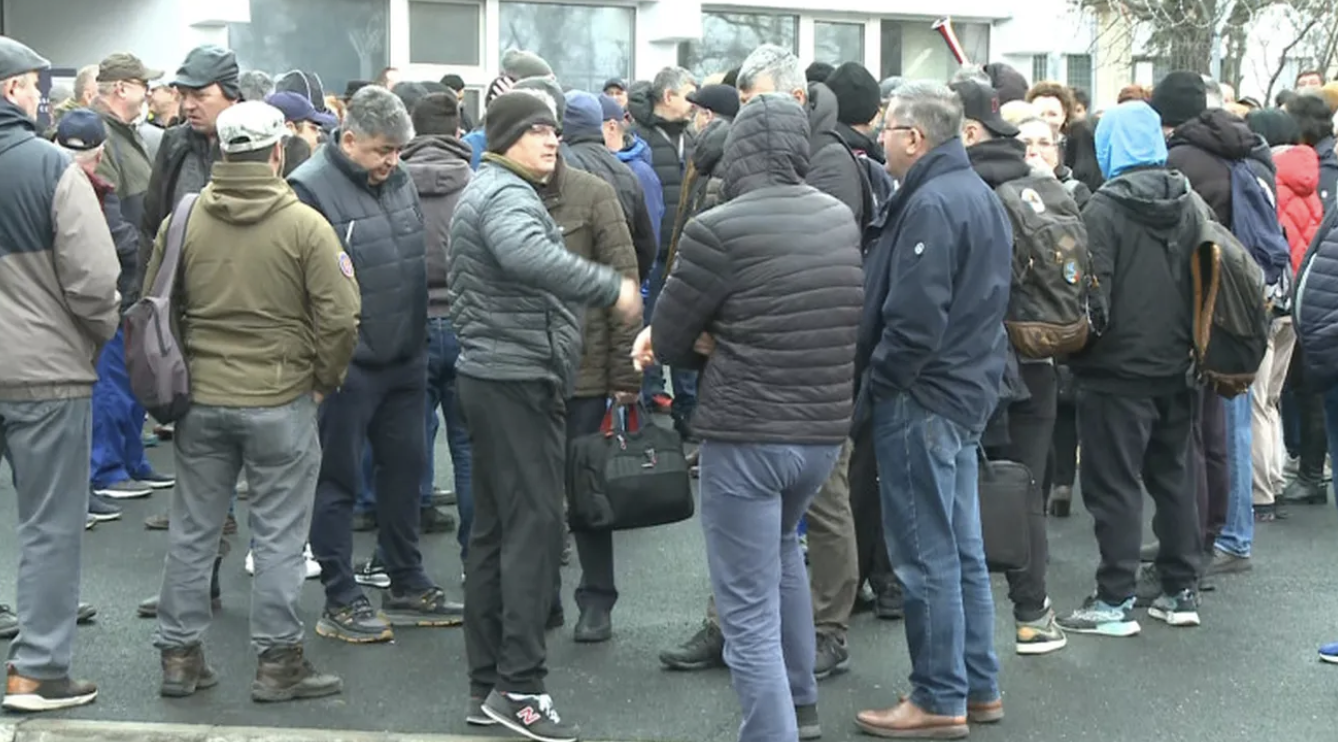 Protest la IAR Ghimbav: angajații critică creșterea indemnizațiilor pentru membrii Consiliului de Administrație