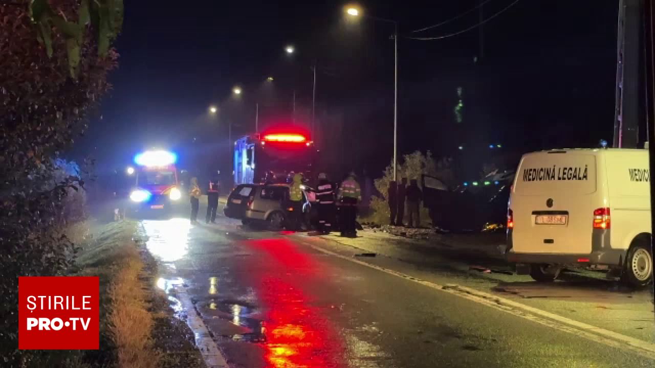 Tragedie pe DN 67 în Vâlcea: Trei tineri au murit după o coliziune frontală pe contrasens