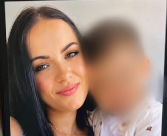 Femeie și copil de 3 ani au dispărut din comuna Cășeiu, județul Cluj. Poliția cere ajutorul cetățenilor