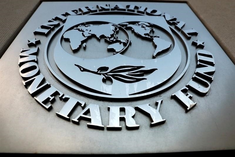 FMI anticipează recesiune pentru economia României în 2026: prognoza a fost revizuită în jos