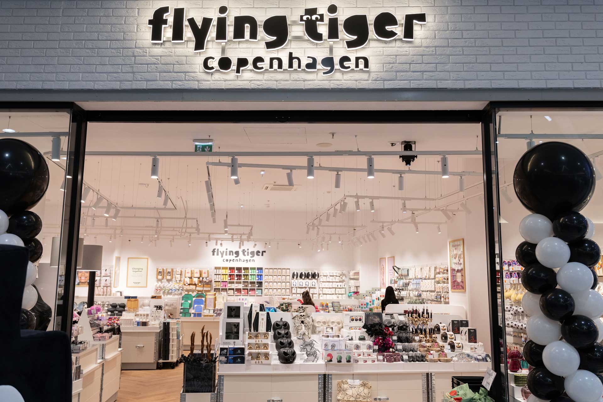 Brandul danez Flying Tiger Copenhagen se extinde în România prin parteneriat cu BALFIN Group