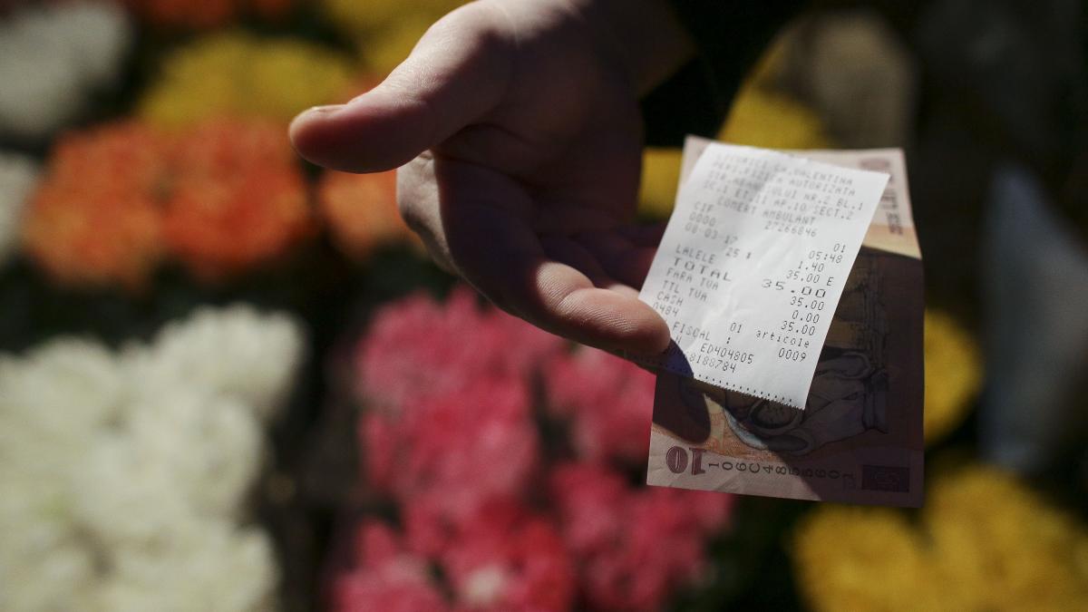 Sute de mii de firme pot fi amendate din cauza lipsei codului QR pe bonurile fiscale