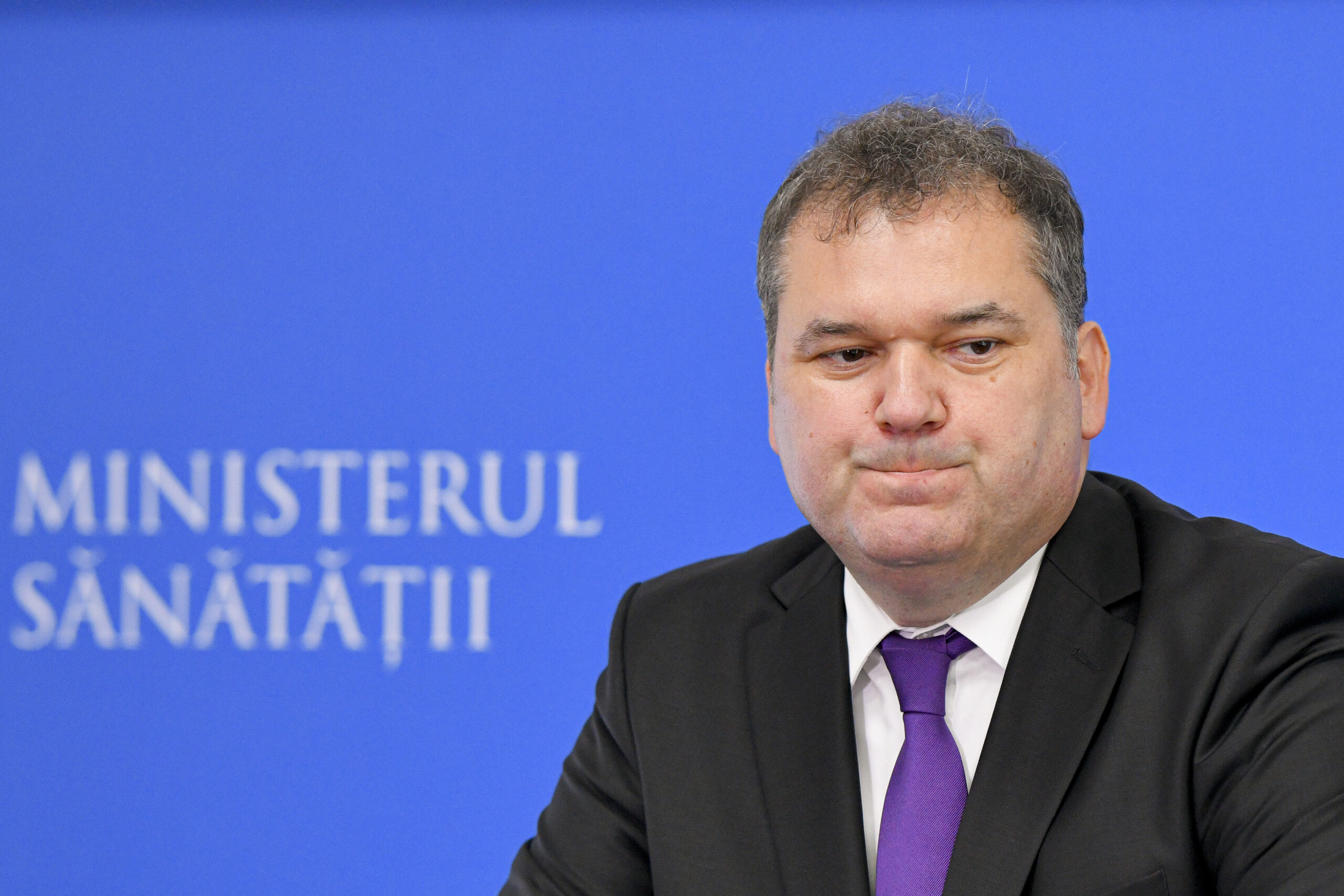 Ministerul Sănătății solicită 800 de milioane de lei pentru a evita blocajul serviciilor medicale