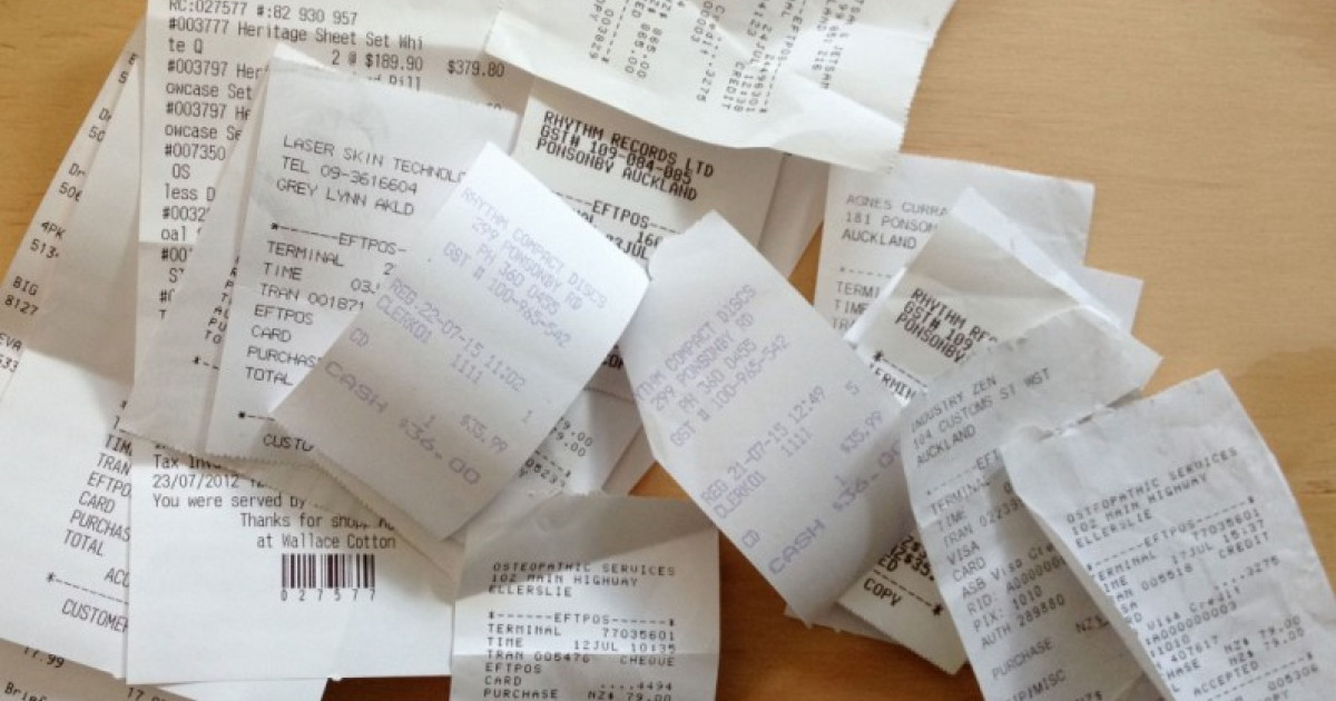 Sute de mii de firme riscă amenzi pentru lipsa codului QR pe bonuri fiscale