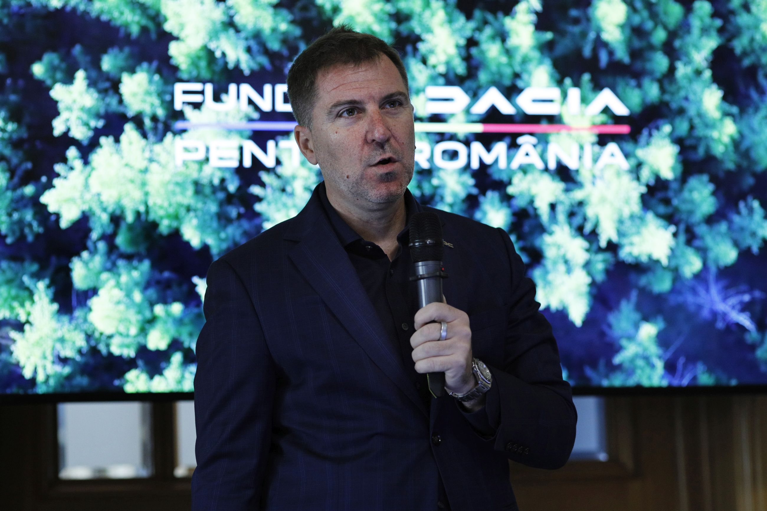 Mihai Bordeanu, directorul Dacia, avertizează că producția auto va scădea din cauza instabilității