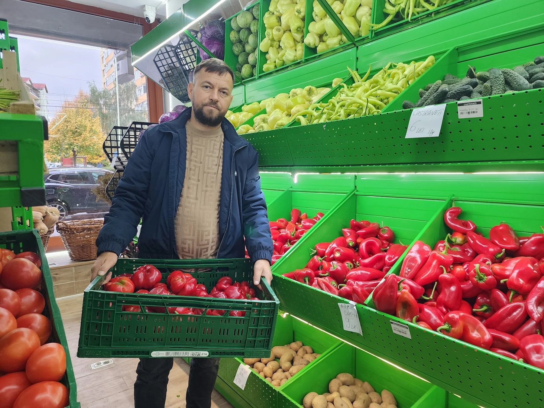 Un aprozar deschis de o cooperativă din Giurgiu a funcționat într-o fostă sală de jocuri din Sibiu