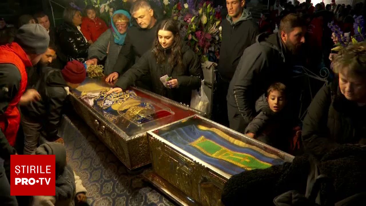 Pelerinajul la Sfânta Parascheva: Timpi de așteptare de 17 ore și prezență masivă de 170.000 de credincioși